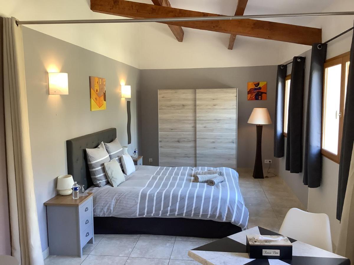 Rev'de Thau Bed & Breakfast